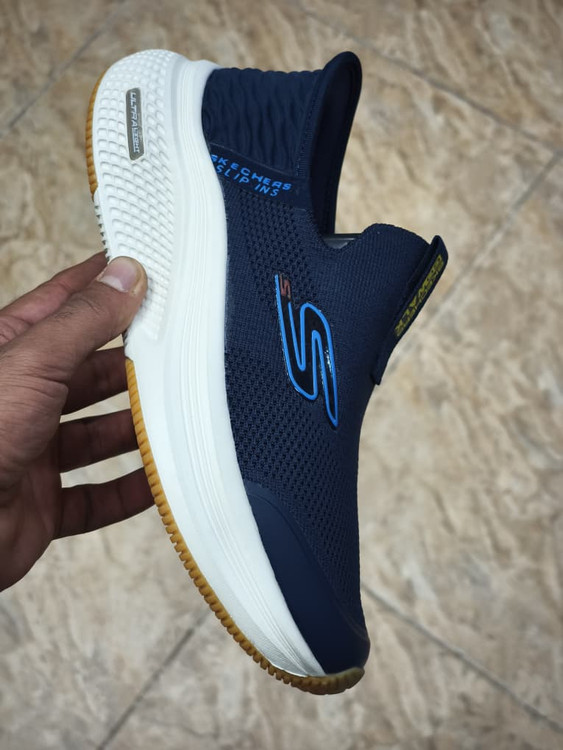 کتونی اسکیچرز مسترکوالیتی/سایز ۴۰ تا ۴۵/Skechers Slip Ins / فروش عمده و تک