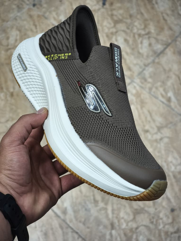 کتونی اسکیچرز مسترکوالیتی/سایز ۴۰ تا ۴۵/Skechers Slip Ins / فروش عمده و تک