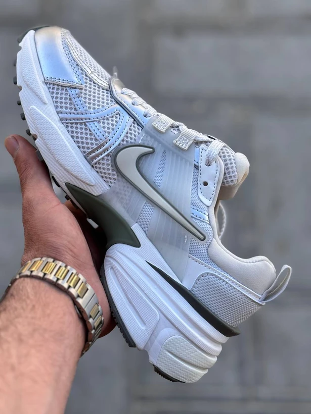 کتونی نایک وی تو کی / سایز 37 الی 40 / Nike V2k Run / فروش عمده و تک