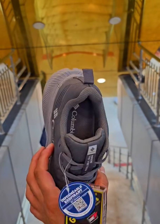 کتونی طبیعت گردی کلمبیا ضدآب/سایز 40 الی 45/Columbia GORE-TEX/ فروش عمده و تک