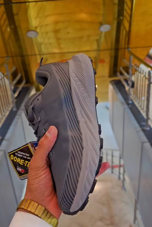 کتونی طبیعت گردی کلمبیا ضدآب/سایز 40 الی 45/Columbia GORE-TEX/ فروش عمده و تک