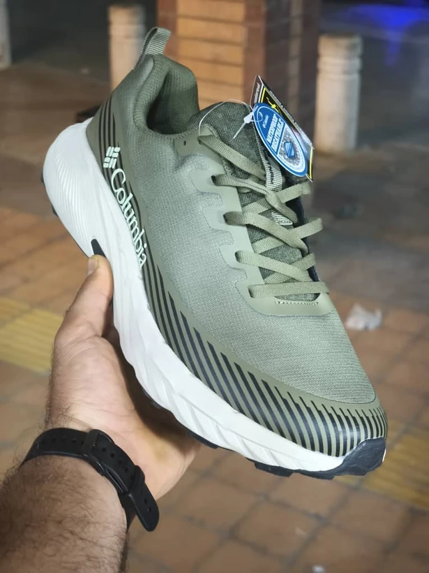 کتونی طبیعت گردی کلمبیا ضدآب/سایز 40 الی 45/Columbia GORE-TEX/ فروش عمده و تک