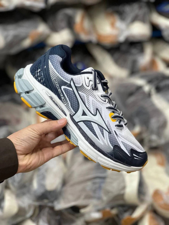 کتونی میزانو هالو میکس مسترکوالیتی/Mizuno Halo Mix/سایز 40 الی 45/ فروش عمده و تک