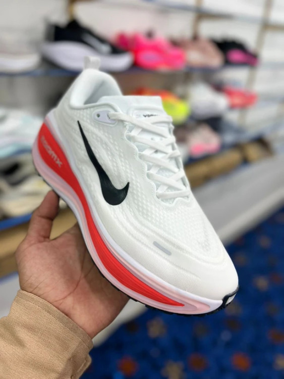 کتونی نایک زوم مسترکوالیتی /Nike Zoom /سایز 40 تا 45/فروش عمده و تک
