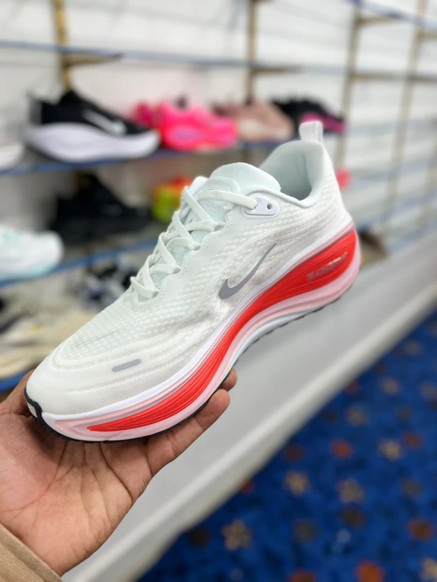 کتونی نایک زوم مسترکوالیتی /Nike Zoom /سایز 40 تا 45/فروش عمده و تک