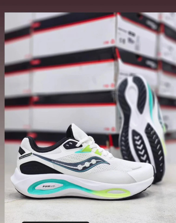 کتونی ساکونی فونیکس اینفرنو 3 مسترکوالیتی/سایز ۴۰ الی ۴۵/ Saucony Phoenix Inferno 3