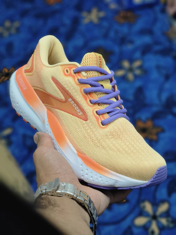 کتونی بروکس گلیسرین 21 مسترکوالیتی /Brooks Glycerin 21/سایز 40 تا 46/فروش عمده و تک