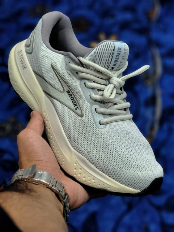 کتونی بروکس گلیسرین 21 مسترکوالیتی /Brooks Glycerin 21/سایز 40 تا 46/فروش عمده و تک