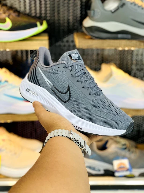 کتونی نایک ایر زوم مسترکوالیتی /سایز 40 الی 45/ Nike Air Zoom/ فروش عمده و تک
