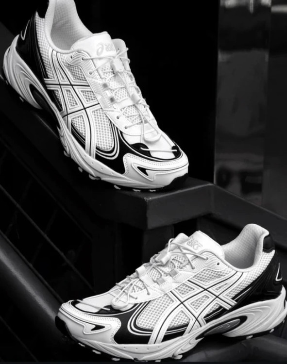 کتونی اسیکس کاهانا تی آر وی 4 /سایز 40 الی 45/ASICS Kahana TR V4/ فروش عمده و تک