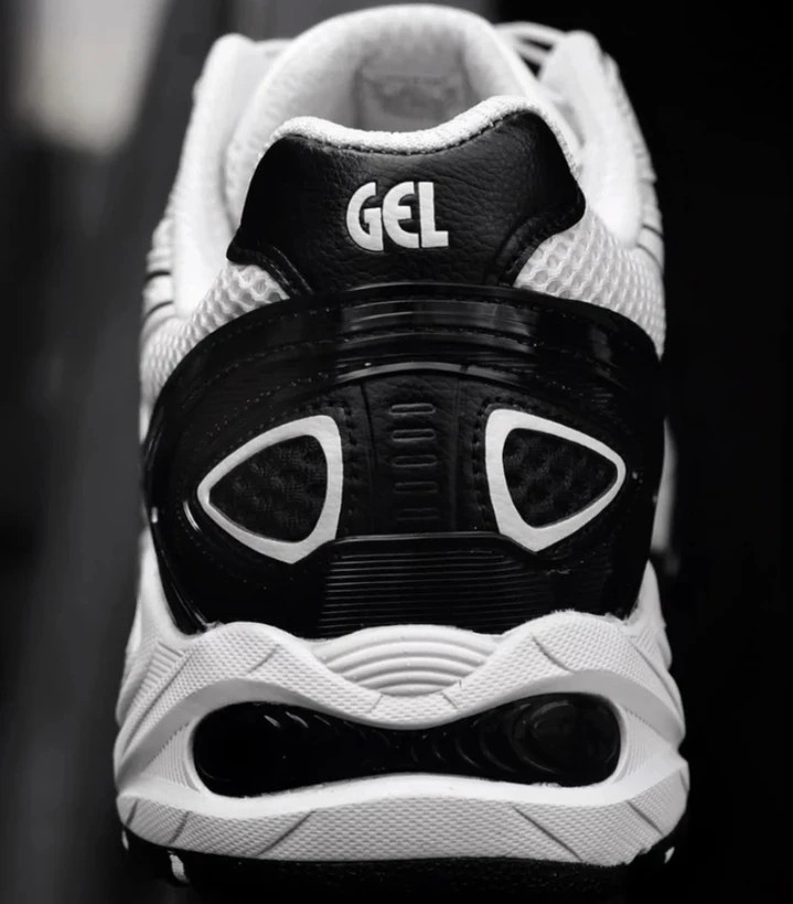 کتونی اسیکس کاهانا تی آر وی 4 /سایز 40 الی 45/ASICS Kahana TR V4/ فروش عمده و تک