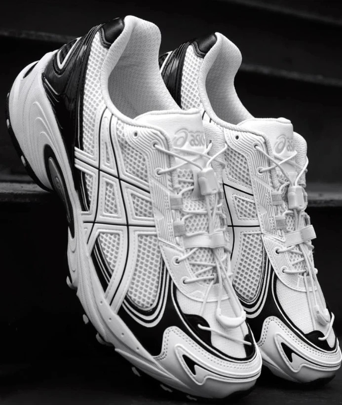 کتونی اسیکس کاهانا تی آر وی 4 /سایز 40 الی 45/ASICS Kahana TR V4/ فروش عمده و تک