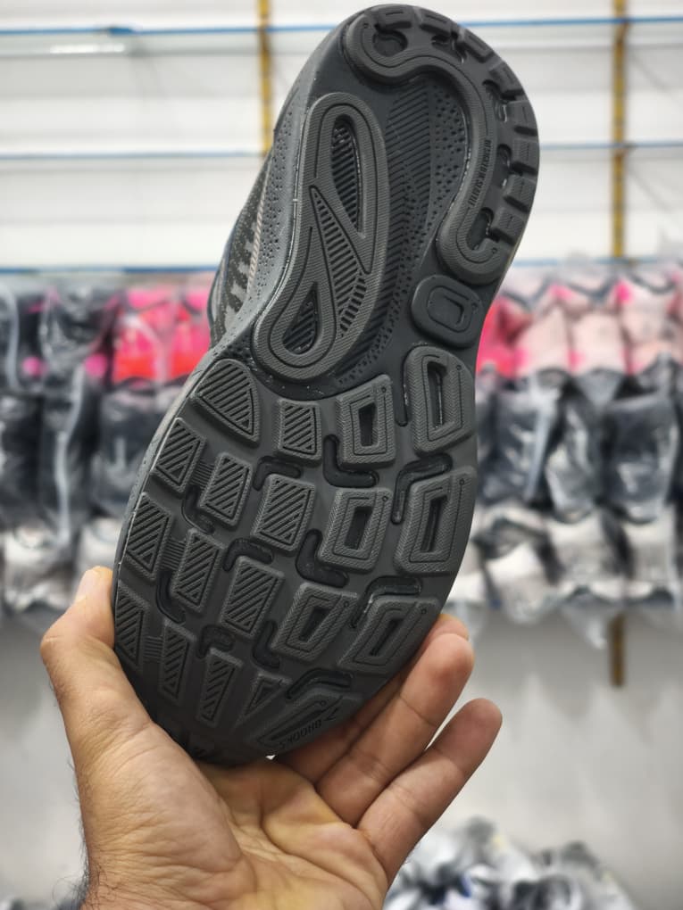 کتونی بروکس آدرنالین جی تی اس 24 مسترکوالیتی /Brooks Adrenaline GTS 24/سایز 40 تا 45/فروش عمده و تک