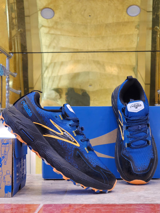 کتونی بروکس کاسکادیا 18 مسترکوالیتی / Brooks Cascadia 18 / سایز 40 تا 45 / فروش عمده و تک