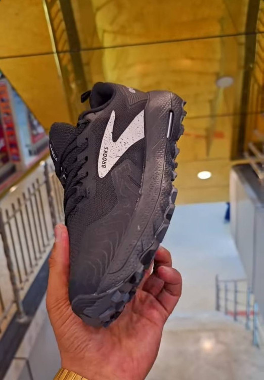 کتونی بروکس کاسکادیا 17 مسترکوالیتی / Brooks Cascadia 17 / سایز 40 تا 45 / فروش عمده و تک