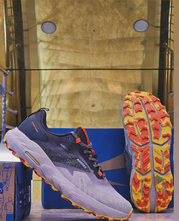 کتونی بروکس کاسکادیا 17 مسترکوالیتی / Brooks Cascadia 17 / سایز 40 تا 45 / فروش عمده و تک