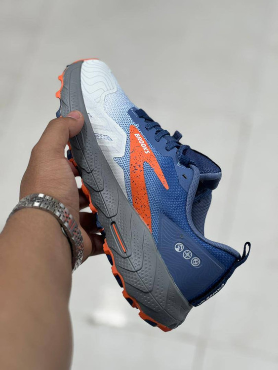 کتونی بروکس کاسکادیا 17 مسترکوالیتی / Brooks Cascadia 17 / سایز 40 تا 45 / فروش عمده و تک