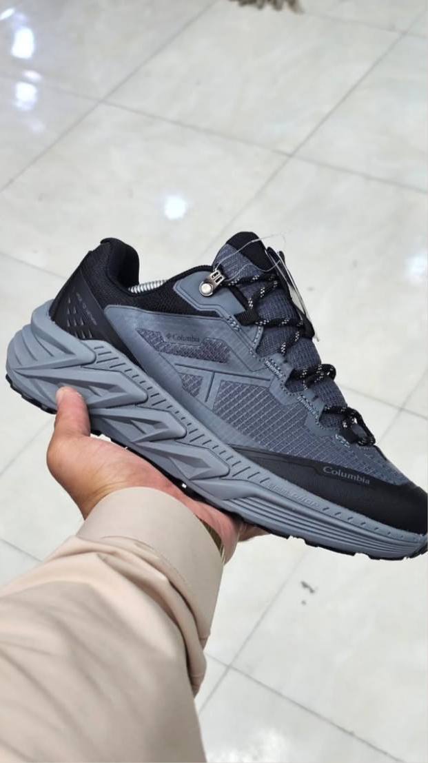 کتونی طبیعت گردی کلمبیا ضدآب/سایز 40 الی 45/Columbia GORE-TEX/ فروش عمده و تک