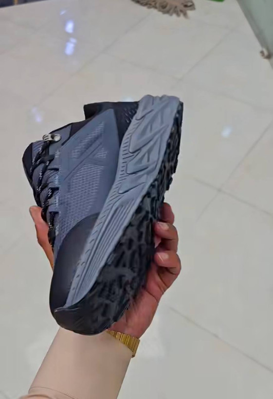 کتونی طبیعت گردی کلمبیا ضدآب/سایز 40 الی 45/Columbia GORE-TEX/ فروش عمده و تک
