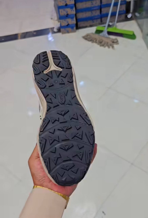 کتونی طبیعت گردی کلمبیا ضدآب/سایز 40 الی 45/Columbia GORE-TEX/ فروش عمده و تک