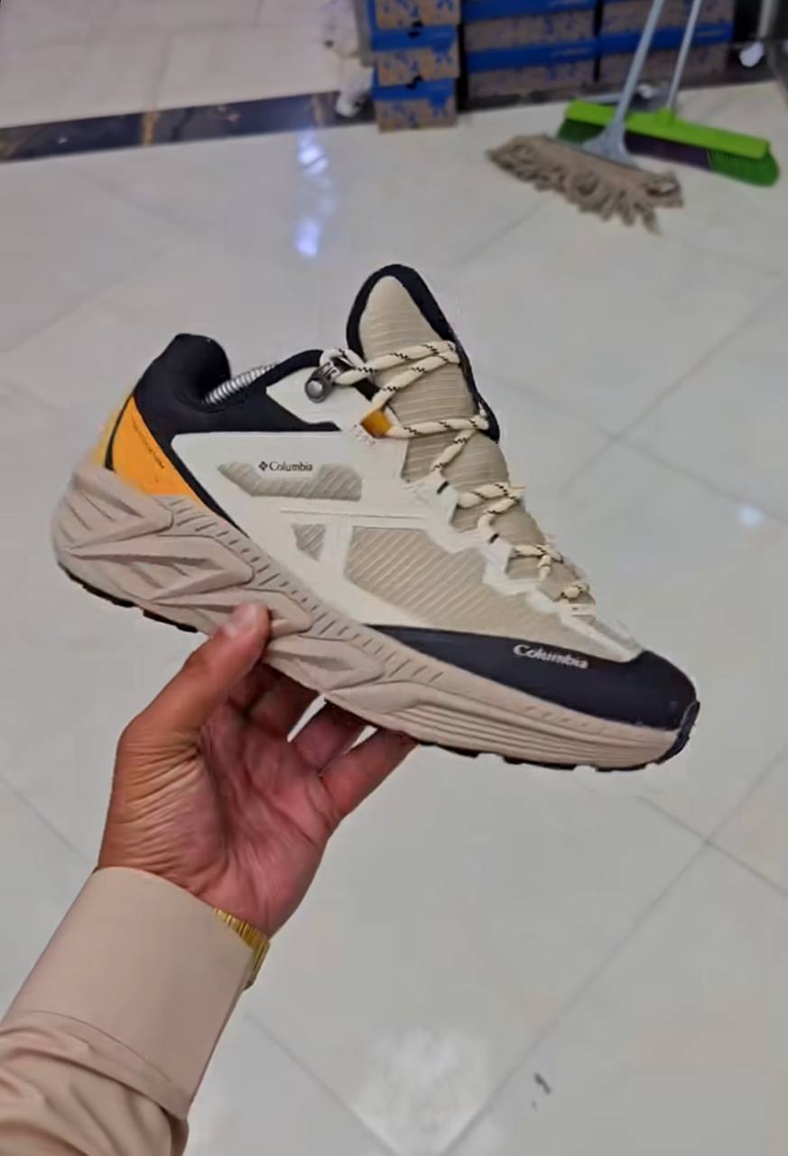 کتونی طبیعت گردی کلمبیا ضدآب/سایز 40 الی 45/Columbia GORE-TEX/ فروش عمده و تک