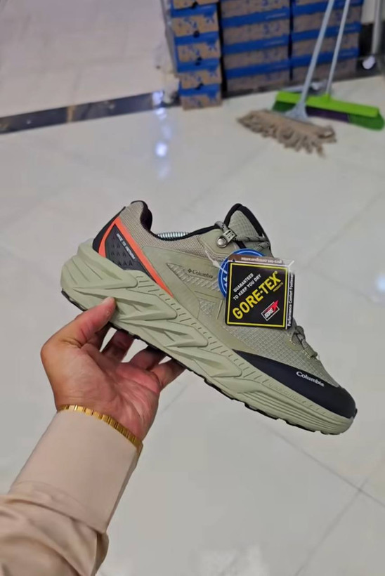 کتونی طبیعت گردی کلمبیا ضدآب/سایز 40 الی 45/Columbia GORE-TEX/ فروش عمده و تک