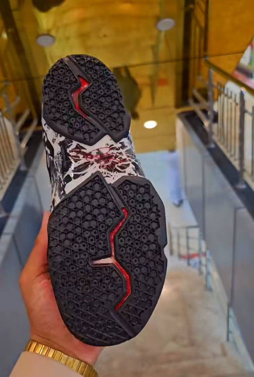 کتونی نایک لبرون 11 مسترکوالیتی /سایز 40 الی 45/ Nike LeBron 11 / فروش عمده و تک