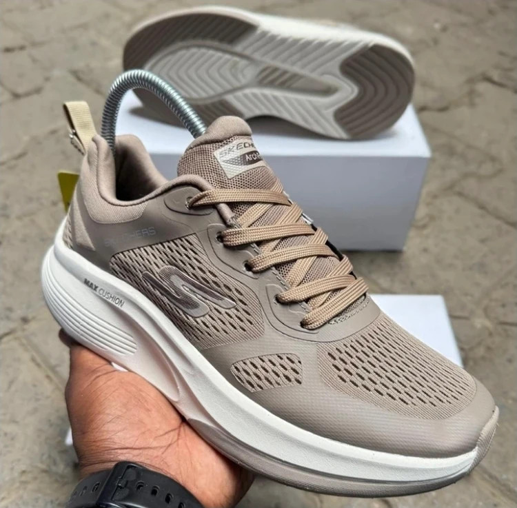 کتونی اسکیچرز مسترکوالیتی /سایز 40 تا 45/Skechers Max Cushioning/فروش عمده و تک