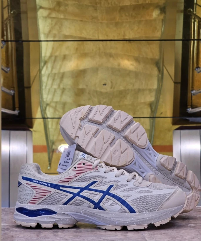 کتونی اسیکس ژل فلاکس 4 مسترکوالیتی /سایز 40 الی 45/Asics Gel-Flux 4/ فروش عمده و تک