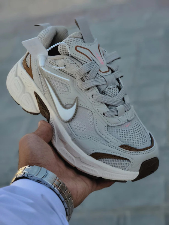 کتونی نایک وی فایو کی مسترکوالیتی /سایز 40 الی 45/Nike V5k Run/ فروش عمده و تک