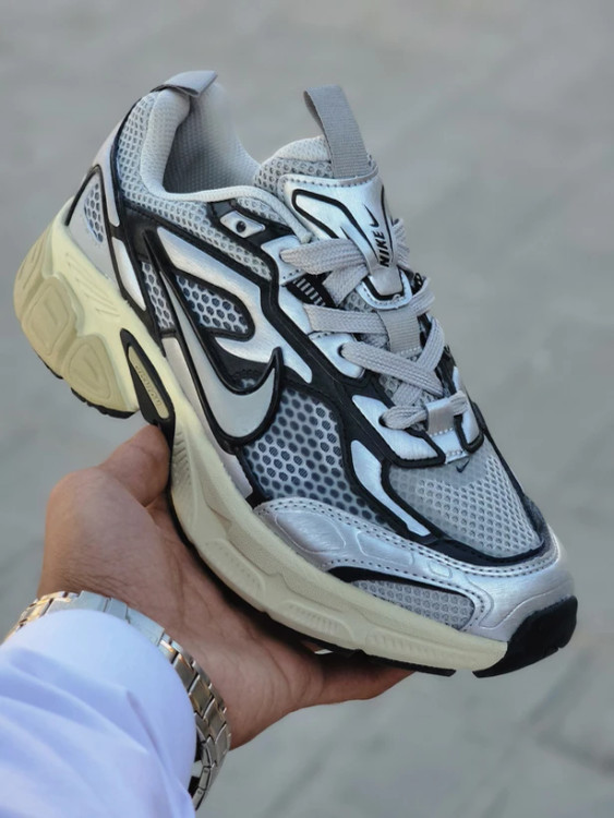 کتونی نایک وی فایو کی مسترکوالیتی /سایز 40 الی 45/Nike V5k Run/ فروش عمده و تک