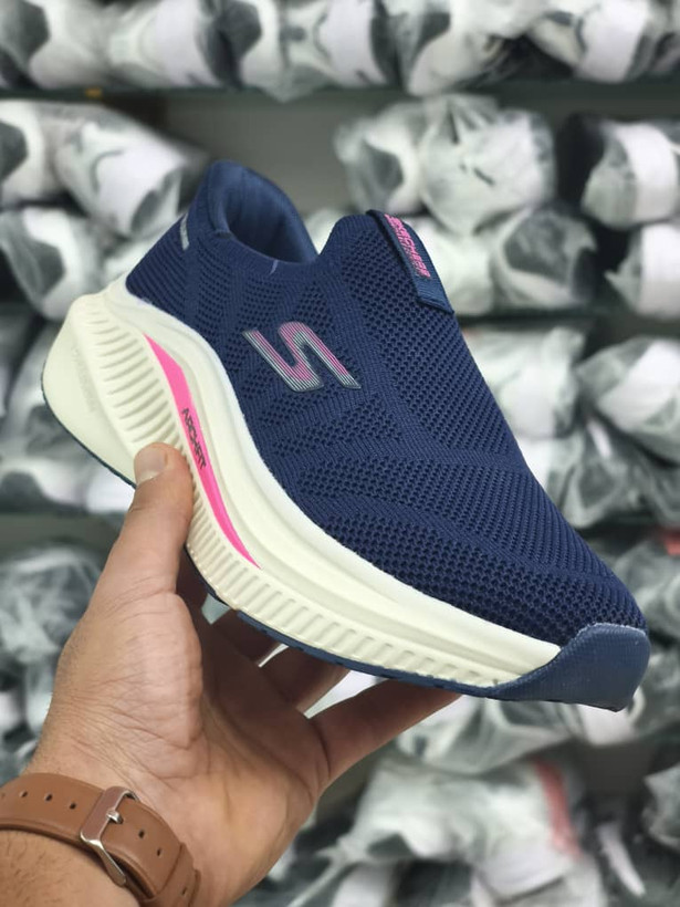 کتونی اسکیچرز مسترکوالیتی بدون بند/سایز 37 تا 40/Skechers Slip Ins / فروش عمده و تک