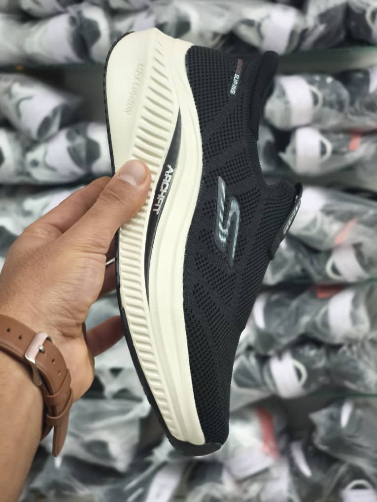 کتونی اسکیچرز مسترکوالیتی بدون بند/سایز 37 تا 40/Skechers Slip Ins / فروش عمده و تک