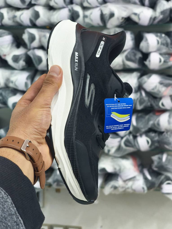 کتونی اسکیچرز مسترکوالیتی بدون بند/سایز 37 تا 40/Skechers Slip Ins / فروش عمده و تک