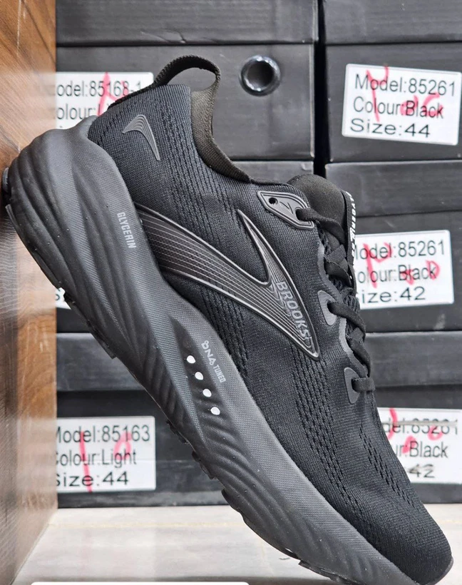 کتونی بروکس گلیسرین 22 مسترکوالیتی /Brooks Glycerin GTS 22/سایز 40 تا 45/فروش عمده و تک