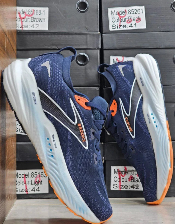 کتونی بروکس گلیسرین 22 مسترکوالیتی /Brooks Glycerin GTS 22/سایز 40 تا 45/فروش عمده و تک