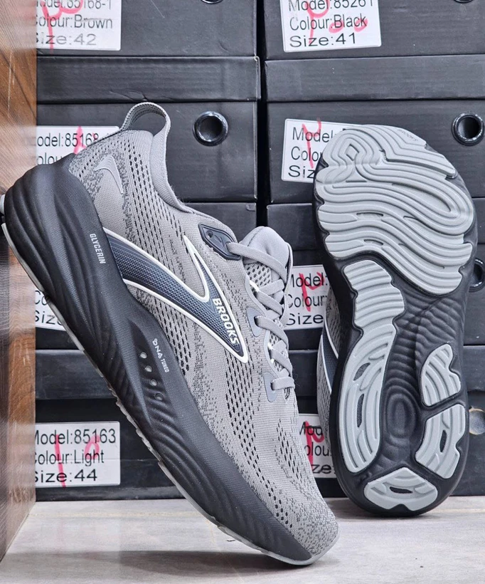 کتونی بروکس گلیسرین 22 مسترکوالیتی /Brooks Glycerin GTS 22/سایز 40 تا 45/فروش عمده و تک