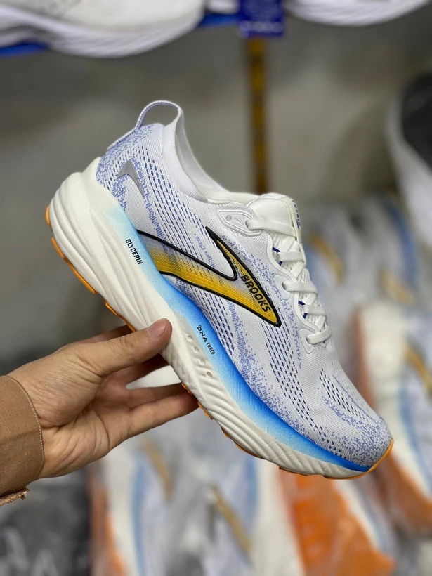 کتونی بروکس گلیسرین 22 مسترکوالیتی /Brooks Glycerin GTS 22/سایز 40 تا 45/فروش عمده و تک