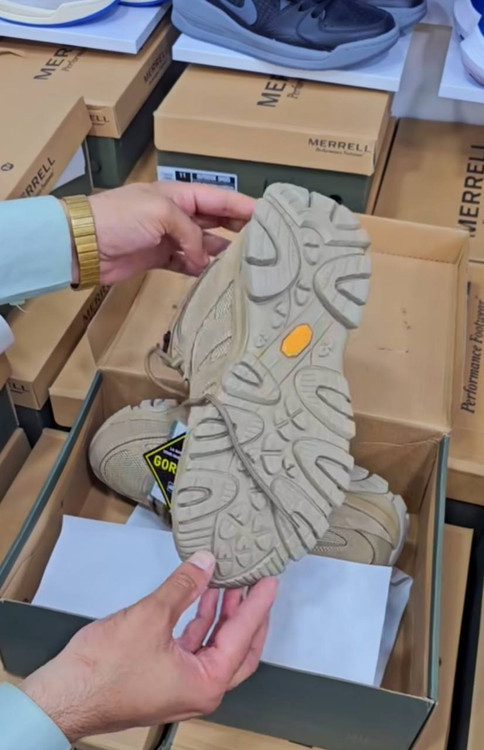 بوت مرل گورتکس /سایز ۴۰ الی ۴۵ / زیره ویبرام / Merrell Moab 3 Mid GTX