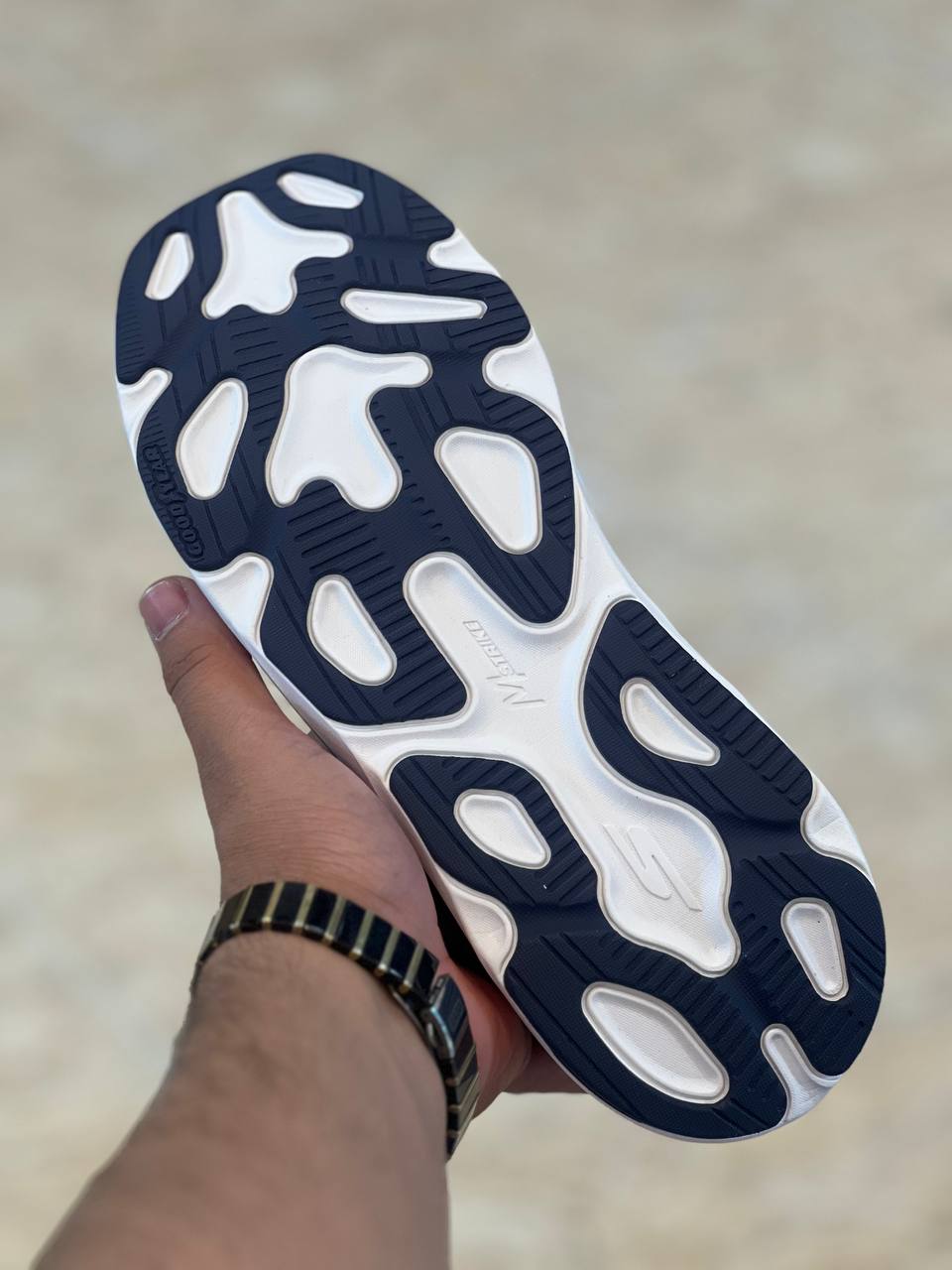 کتونی اسکیچرز بدون بند | سایز ۳۷ الی ۴۰ | Skechers Go Run