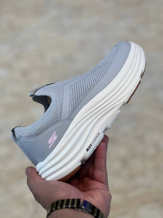 کتونی اسکیچرز بدون بند | سایز ۳۷ الی ۴۰ | Skechers Max Cushion