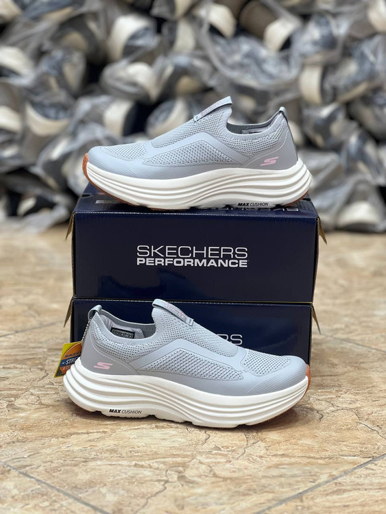 کتونی اسکیچرز بدون بند | سایز ۳۷ الی ۴۰ | Skechers Max Cushion