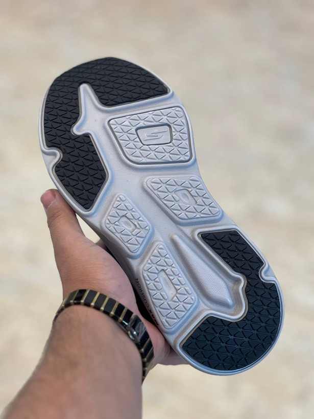 کتونی اسکیچرز بدون بند | سایز 40 الی 45 | Skechers Max Cushion کپی