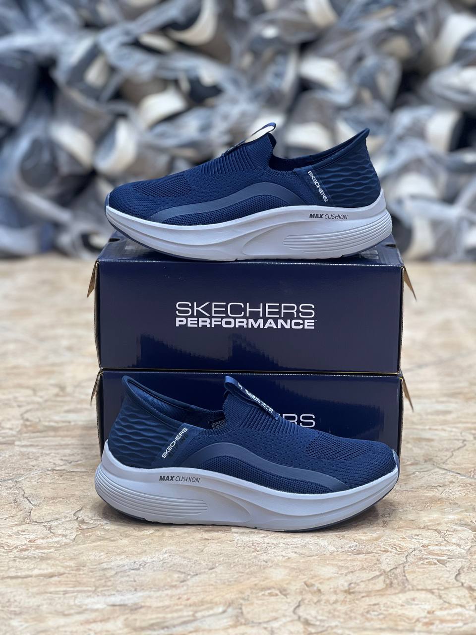 کتونی اسکیچرز بدون بند | سایز 40 الی 45 | Skechers Max Cushion کپی