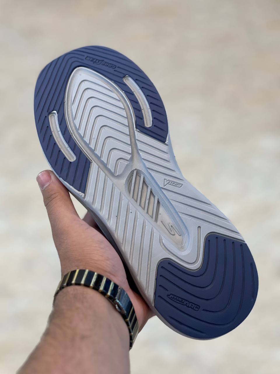 کتونی اسکیچرز بدون بند | سایز 40 الی 45 | Skechers Max Cushion کپی