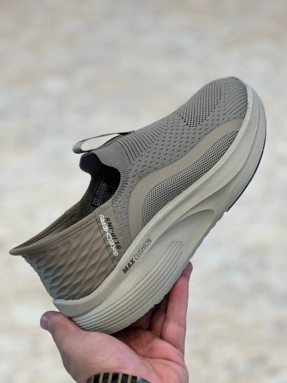 کتونی اسکیچرز بدون بند | سایز 40 الی 45 | Skechers Max Cushion