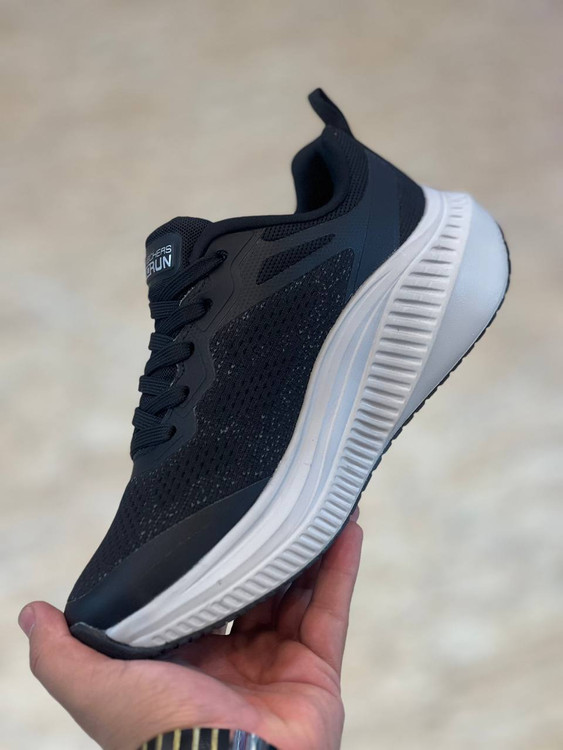 کتانی اسکیچرز وارداتی Skechers Go Run Arch Fit (سایز ۴۰ تا ۴۵)