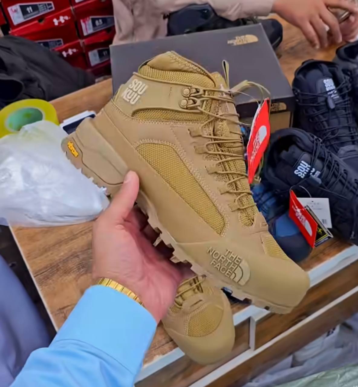 بوت ساق دار نورث فیس SOUKUU مسترکوالیتی/زیره ویبرام و ضدآب/سایز 40 الی 45/The North Face SOUKUU/ فروش عمده و تک