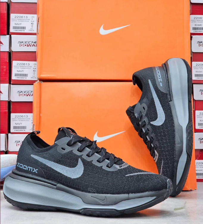 کتونی نایک زوم مسترکوالیتی / سایز 40 الی 45 / Nike Zoomx Invincible Run flykint 3 / فروش عمده و تک