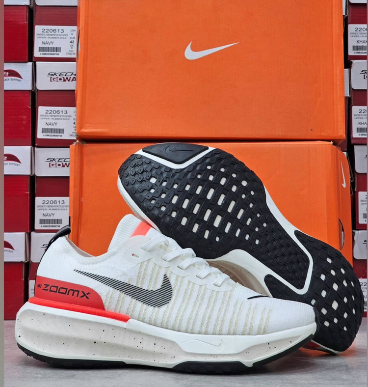 کتونی نایک زوم مسترکوالیتی / سایز 40 الی 45 / Nike Zoomx Invincible Run flykint 3 / فروش عمده و تک
